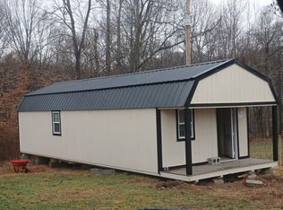 99 N College St, Red Boiling Springs, TN 37150