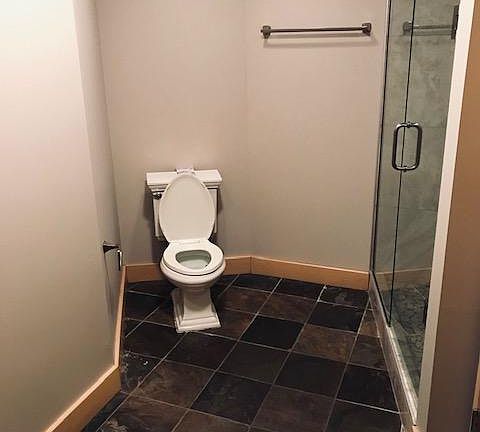 2nd image of 316 SW Washington St APT 606