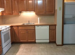 125 Barnum St APT 3, East Stroudsburg, PA 18301