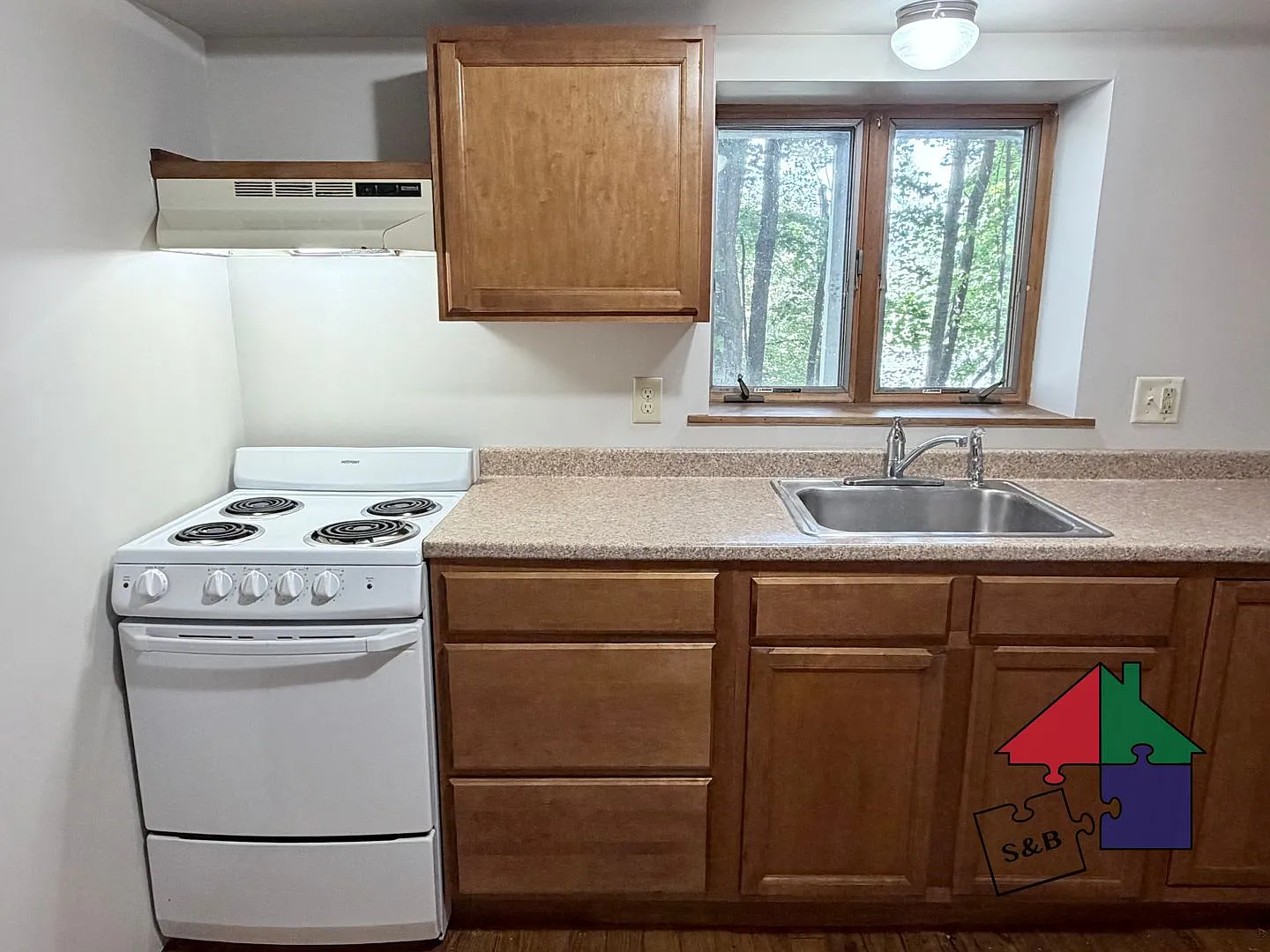 34 Highland Ave — Photo 4