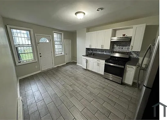 807 Summer Ave #1 — Photo 1