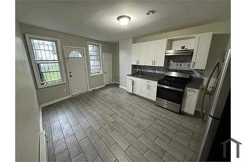 807 Summer Ave #1 Photo 1