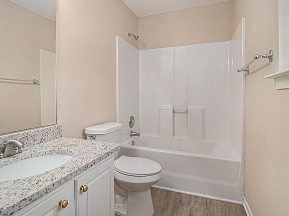 2nd image of 128 Prity Ct