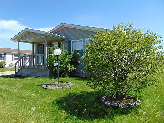 2nd image of 464 Meadowlark Cir