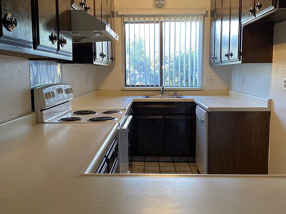 2nd image of 31125 Alvarado Niles Rd