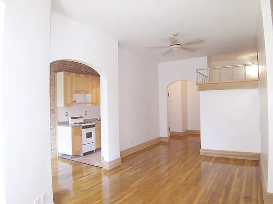 Rented by Sotheby's International Realty | media 25