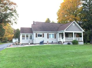 836 Rock Cut Rd, Central City, PA 15926