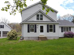 94 Chamberlain Rd, Westford, MA 01886