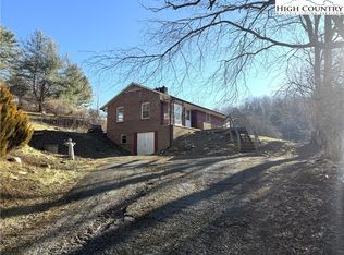 288 Sussex Road, Grassy Creek, NC 28631