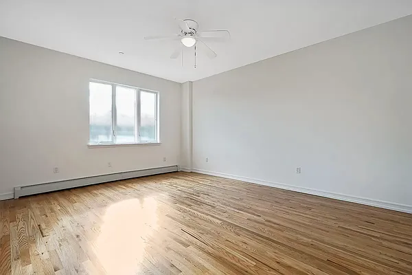 Rented by R Management | media 8