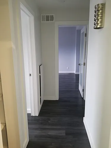 123 N Locust St #407 Photo 1