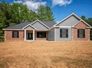 5922 Market Rd, Marion, IL 62959