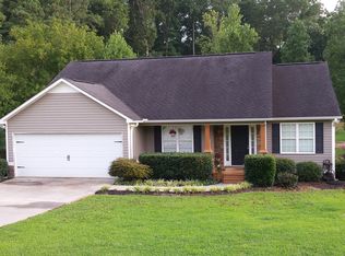 618 Beamer Rd, Calhoun, GA 30701
