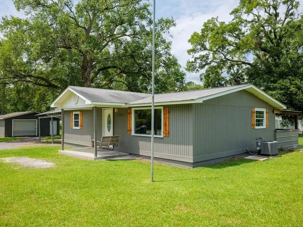 5422 Camellia Dr S, Valdosta, GA 31601