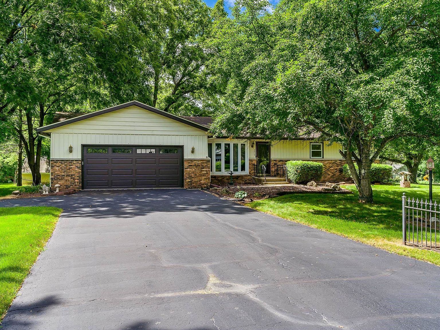 7019 Saladino Dr, Roscoe, IL 61073 Zillow