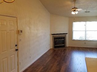 3956 Palomino Dr APT 204, Newport News, VA 23602