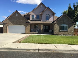 241 N Crestview Dr, Moses Lake, WA 98837