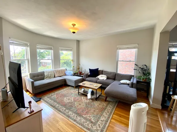 1433 Cambridge St, Cambridge, MA 02139