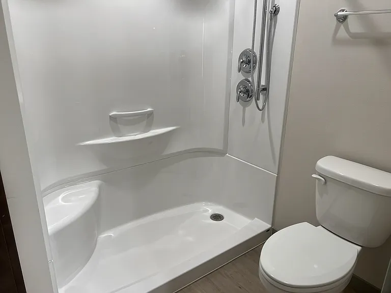 1209 Salem Dr — Photo 17
