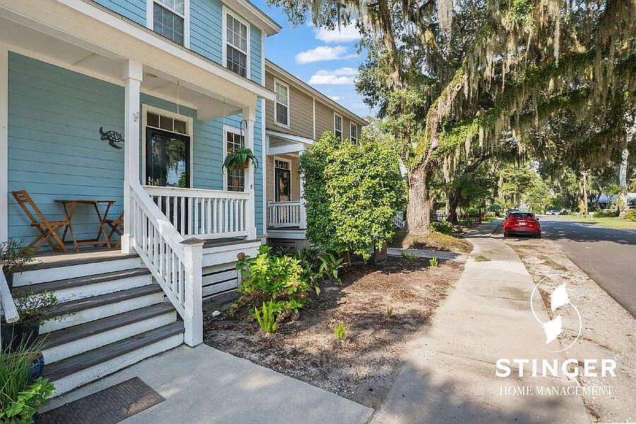 2 Bed / 1.5 Bath Home For Rent In Port Royal! — Photo 3