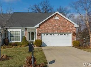 1351 Pine Bluff Dr, Saint Charles, MO 63304