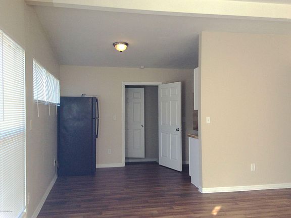 4th image of 7944 Lorient Dr