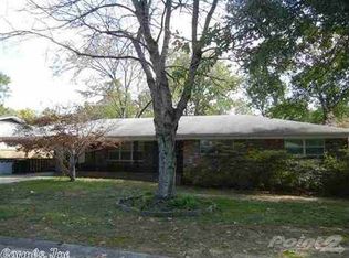 11 Bertwood Dr, Little Rock, AR 72205