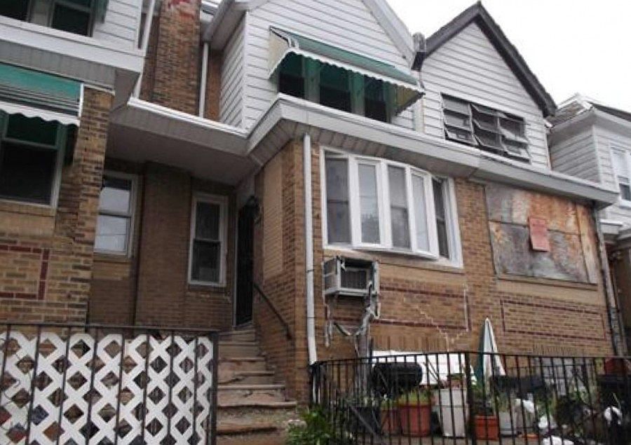 2nd image of 6945 Theodore St