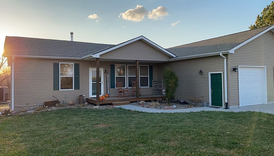 1st image of 18233 S 176th St