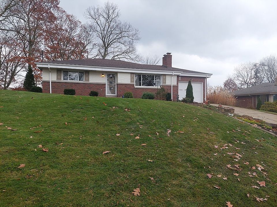1st image of 229 McLaughlin Dr