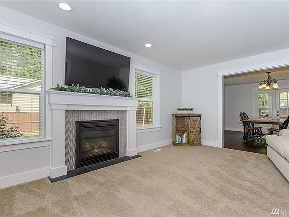 3rd image of 10521 Minterwood Dr NW