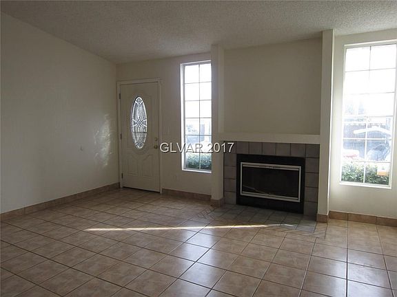 5th image of 605 Jonathan Glen Way #0