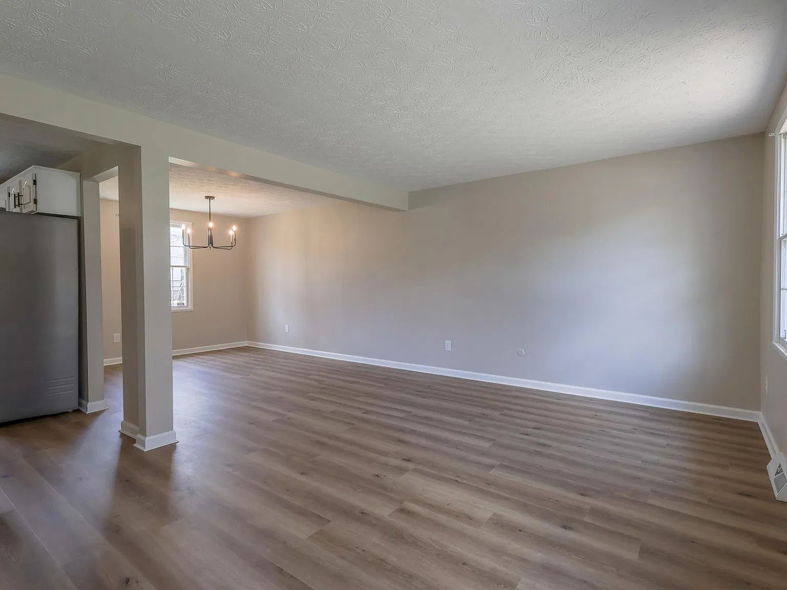 4 bed, 2.5 bath, 1536 sqft, $2,600 — Photo 4