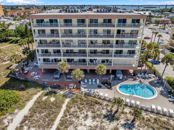 13000 Gulf Ln APT 402, Saint Petersburg, FL 33708