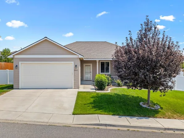 1845 S Honeysuckle St, Kennewick, WA 99338