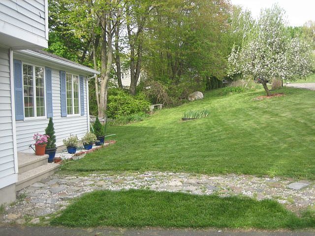 2nd image of 290 White Birch Dr