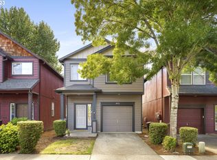 496 SE Heathcliff Ln, Hillsboro, OR 97123