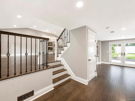 5th image of 18 Catherwood Crescent
