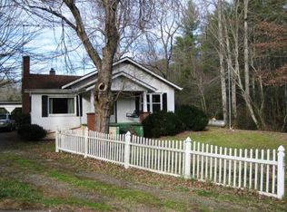 377 Airport Rd, Franklin, NC 28734