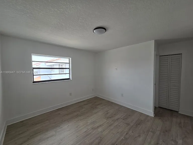 550 SW 115th Ave #405H — Photo 26