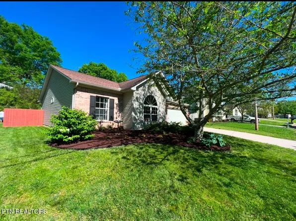 1612 Poplar Hill Rd, Knoxville, TN 37922