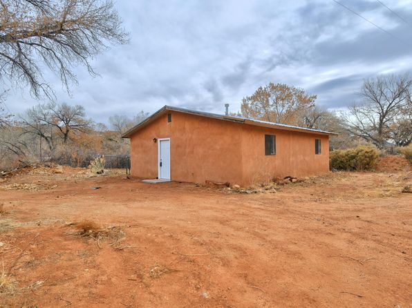 365 C De Baca Ln, Jemez Pueblo, NM 87024