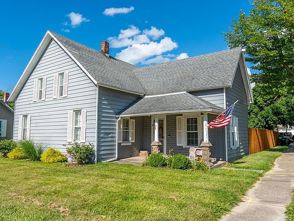 3rd image of 108 N Plank St