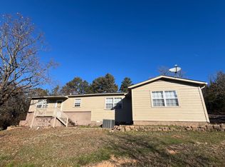 268 N Clay St, London, AR 72847