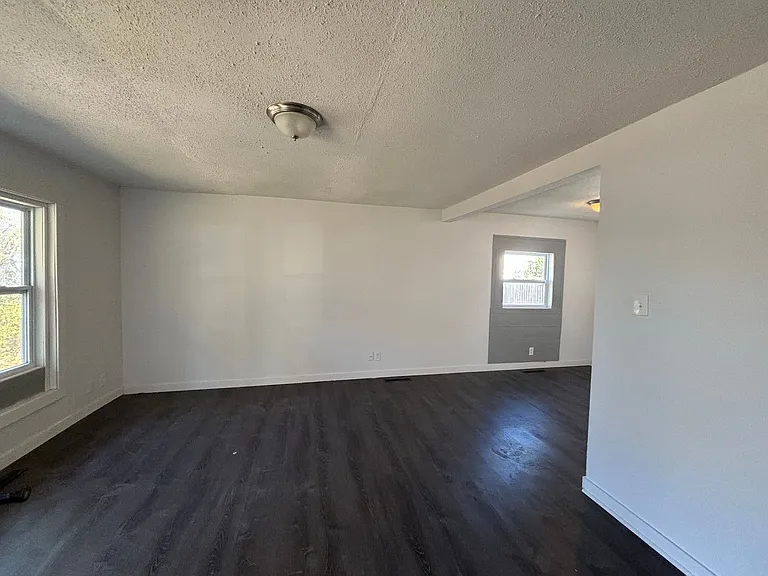 3120 SE Fremont St — Photo 3