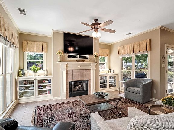 5th image of 1163 Moss Creek Cv