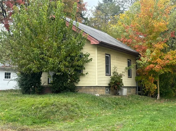 1513 22nd St NE, Canton, OH 44714