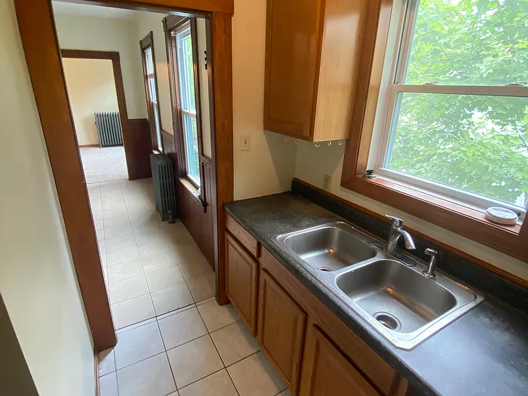 10 Lafayette St #2 — Photo 11