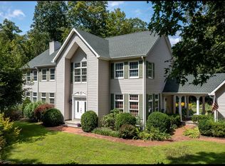 510 Woodbine Rd, Stamford, CT 06903