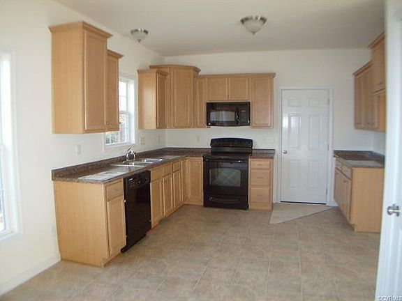 3rd image of 3930 Hamlin Creek Ct